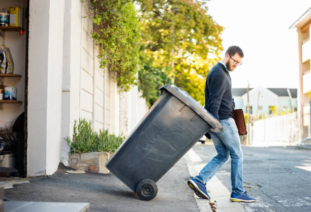 Best Construction Debris Removal  in Huntington, VA